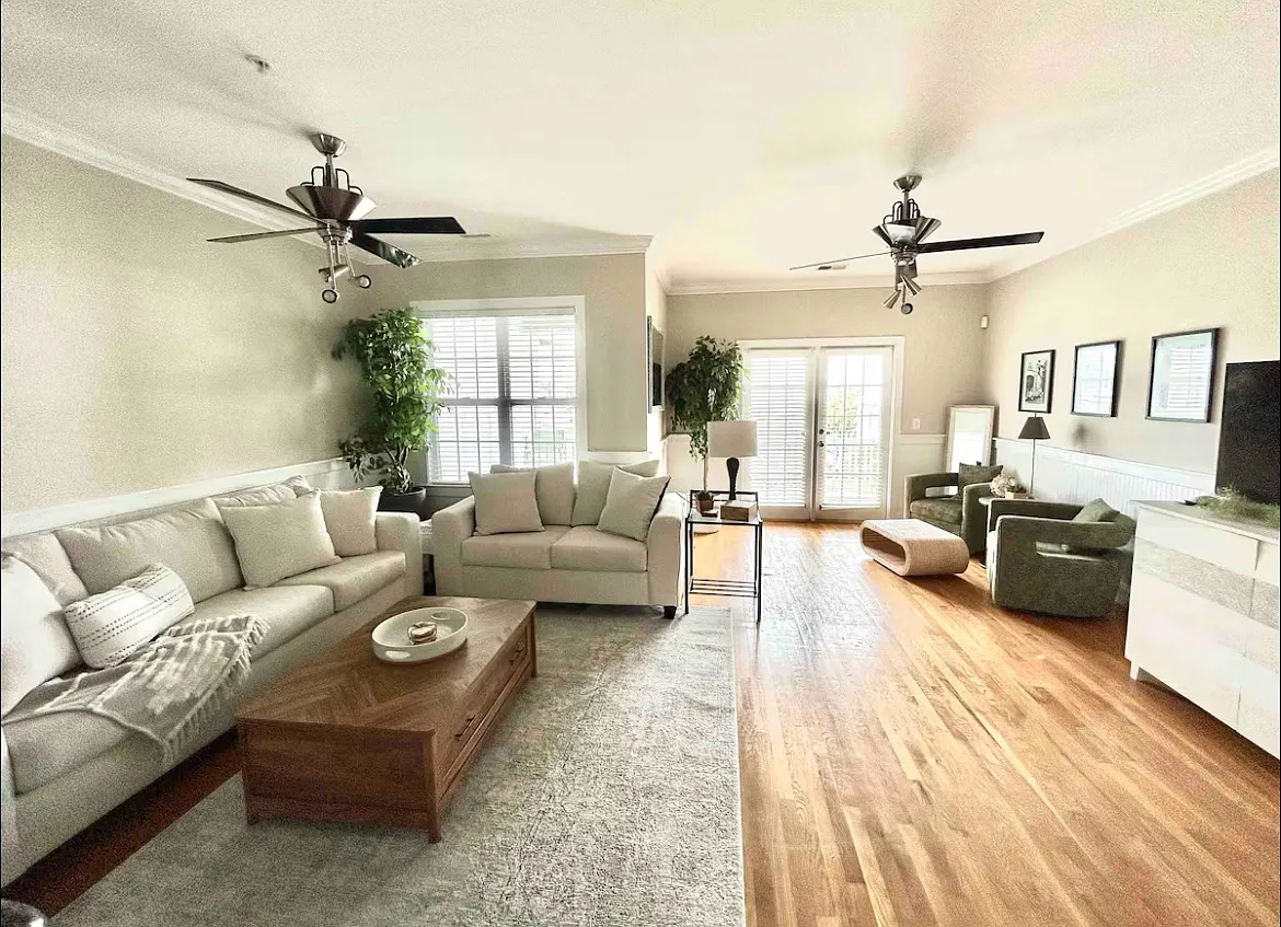 7 bed, 2850 sqft, $2,650 — Photo 1