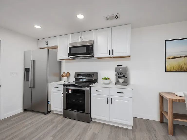 147 Western Lake Dr — Photo 23