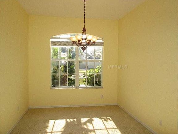 5th image of 2459 Charleston Park Dr