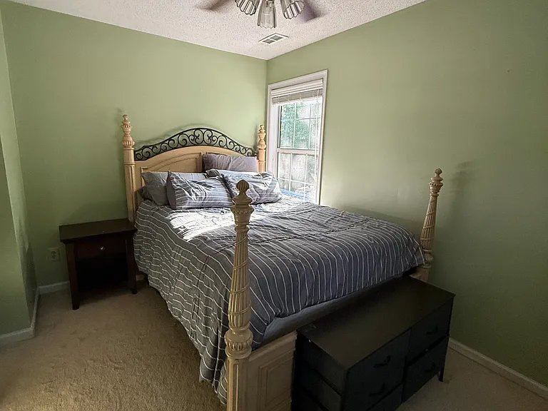 3355 Holly Woods Ct — Photo 11