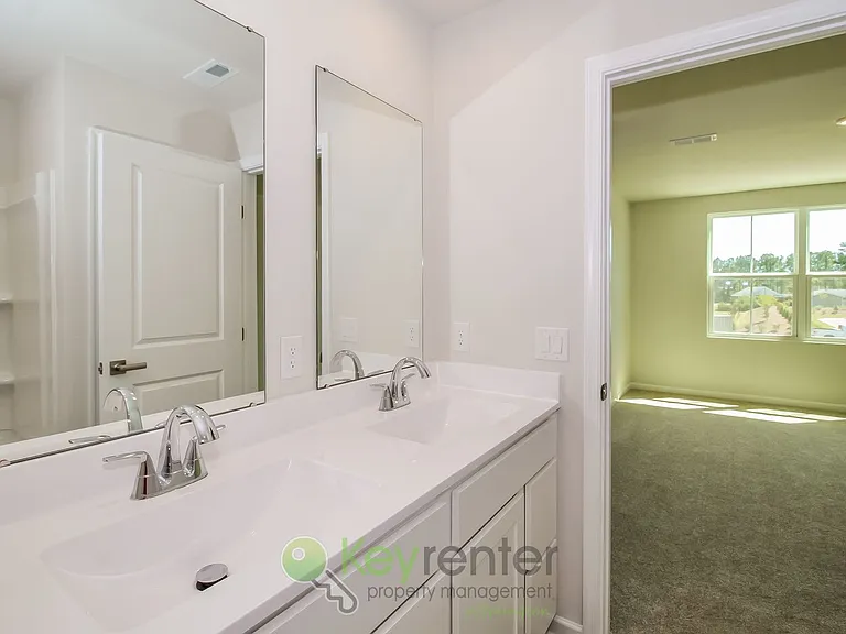 3198 NW Edgemead Cir #D — Photo 16