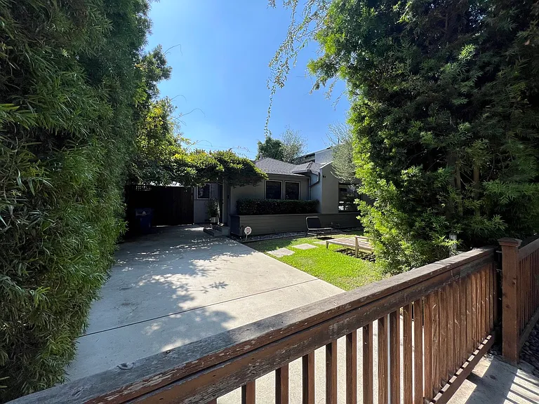 4161 Beethoven St — Photo 36