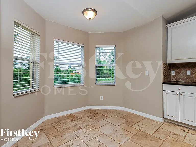 3919 3rd St W — Photo 5
