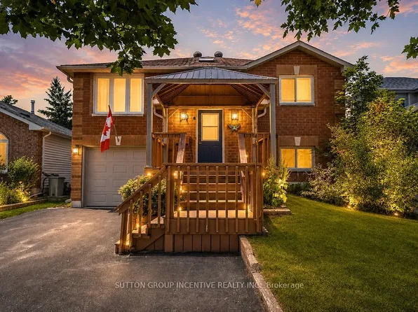 10 Palling Ln, Barrie, ON L4M 6H4