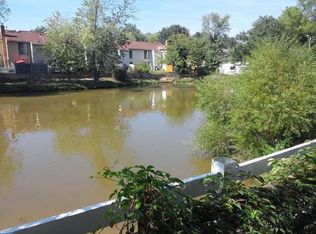 58 La Cascata Tnhs, Clementon, NJ 08021