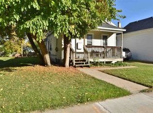 1120 Merrill St, Oshkosh, WI 54901