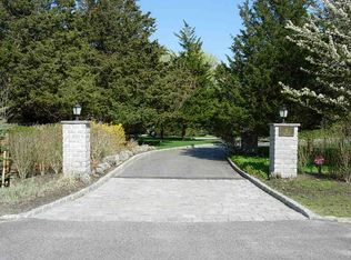 8 Amber Ln, Westhampton, NY 11977