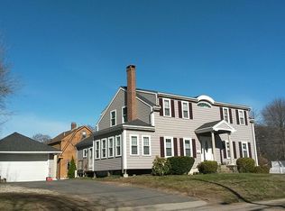 131 Park St, Stoneham, MA 02180