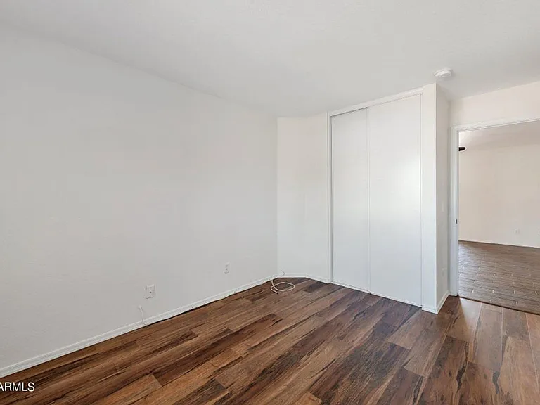 13825 W Ironwood St — Photo 5