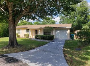620 Dunbar Ct, Deltona, FL 32725
