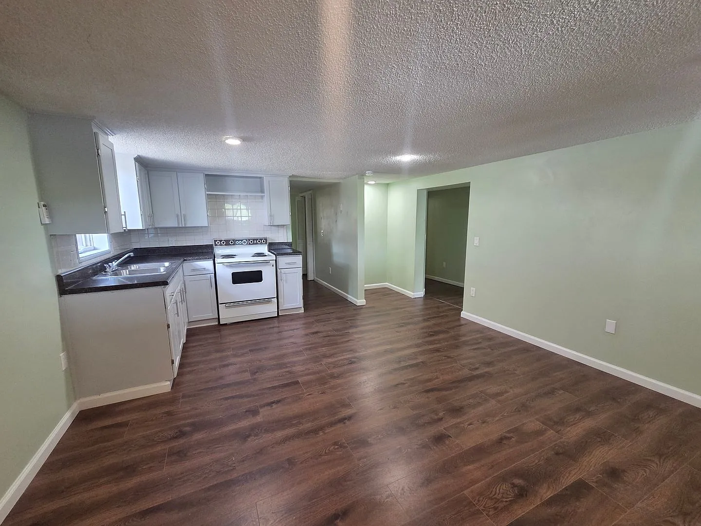 2 Bedroom / 1 Bath chalet style Mtn Retreat duplex — Photo 3