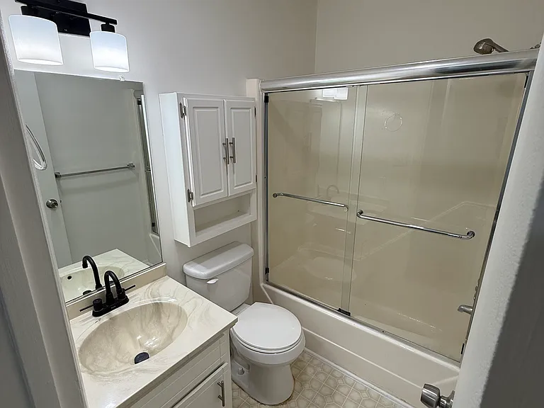 2235 Shadow Valley Rd #E — Photo 5
