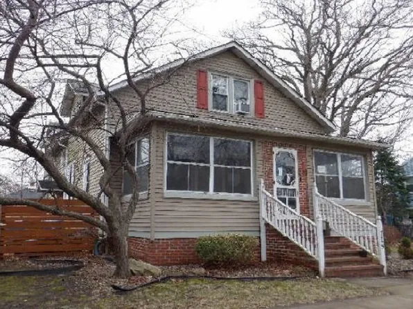 715 S Michigan St, Plymouth, IN 46563