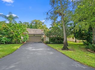 12659 Shady Pines Ct, Wellington, FL 33414