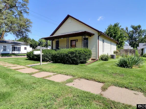 146 N Maple St, Fremont, NE 68025