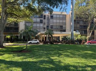 2806 N 46th Ave APT D236, Hollywood, FL 33021