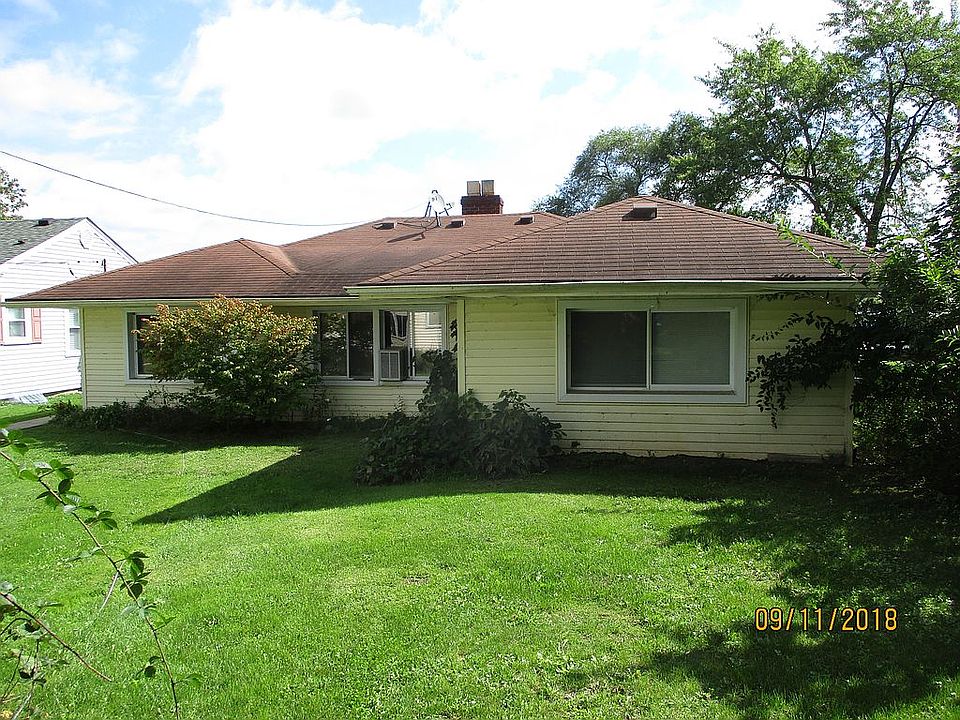 2nd image of 8634 Pellett Dr