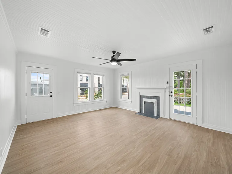 104 Bulloch St — Photo 6
