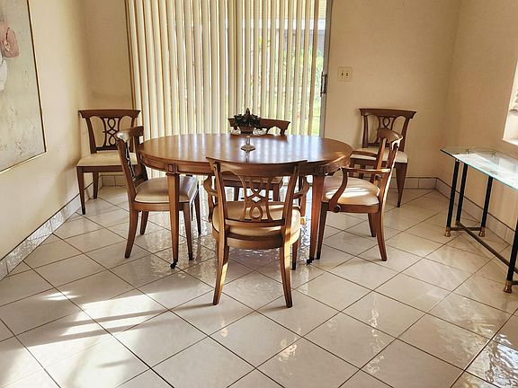 5th image of 5421 Mariesa Avenue