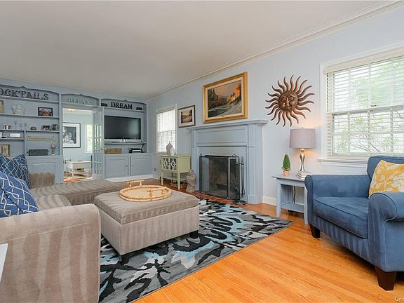 4th image of 19 Palmer Ave