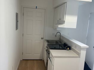 5561 Bonner Ave APT 11, North Hollywood, CA 91601
