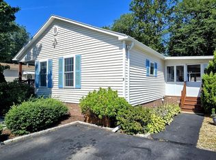 3 Hannah Dr #617, Plainville, MA 02762