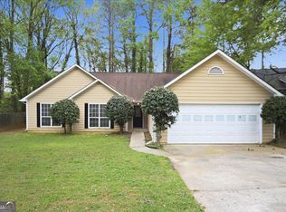 1454 Ida Ln, Lawrenceville, GA
