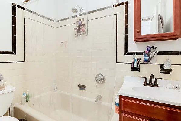 Rented by HOME RESIDENTIAL LLC | media 4