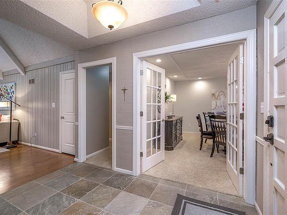 4th image of 8884 Cedar Dr