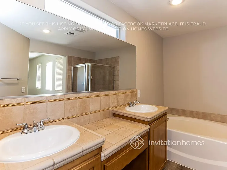 9048 Starling Wing Pl — Photo 11