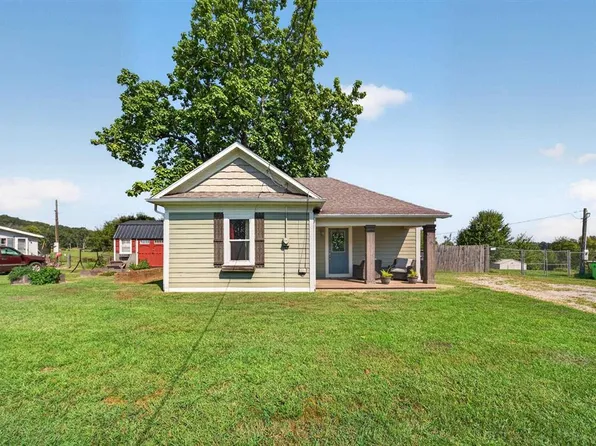 9761 Oak St, Whitesville, KY 42378
