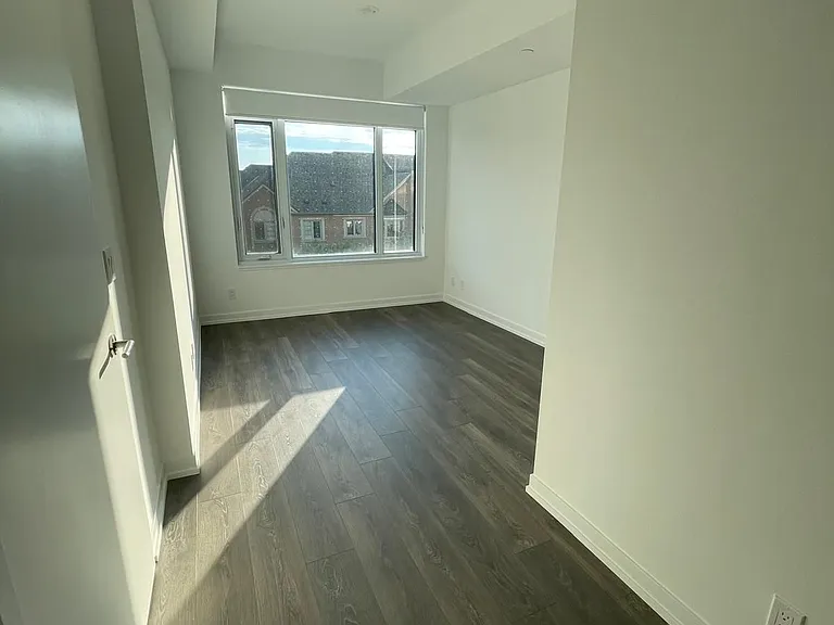 8 Beverley Glen Blvd #D-331 — Photo 9