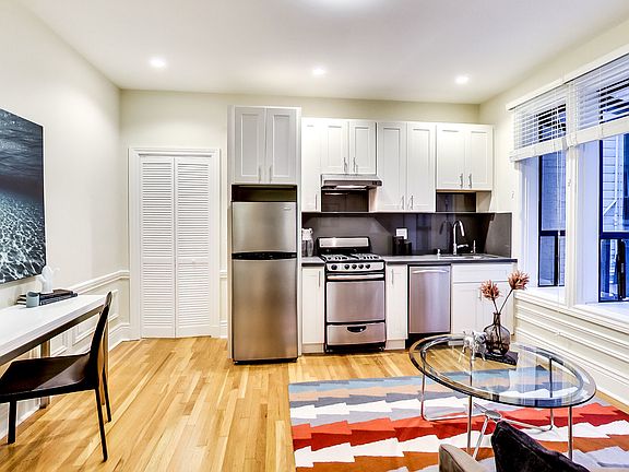 2nd image of 653 Powell St #208