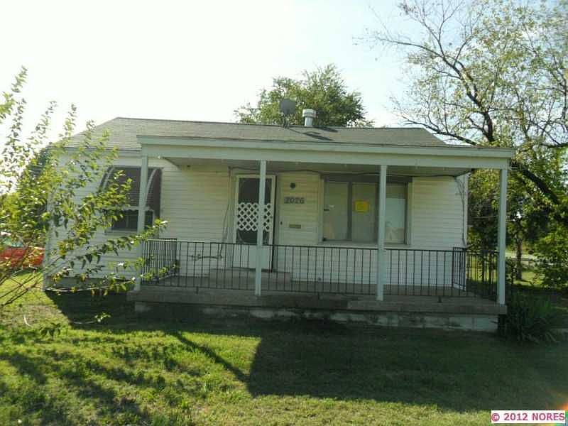 1st image of 2026 E Woodrow Ct