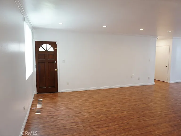 4610 Densmore Ave #20 — Photo 10