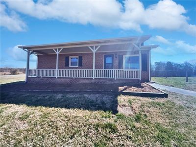 561 Front St, Lexington, NC, 27295