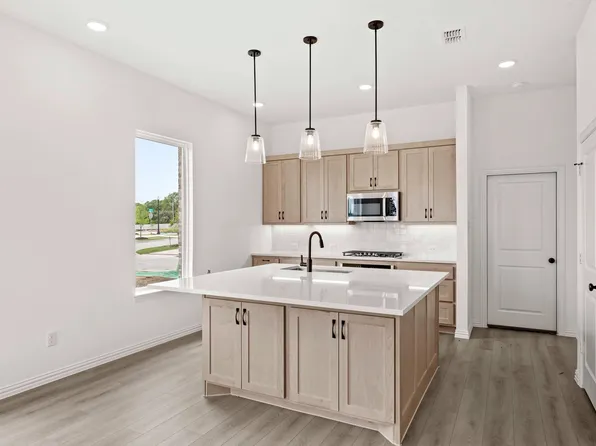 1110 Bexar Ln, Plano, TX 75075