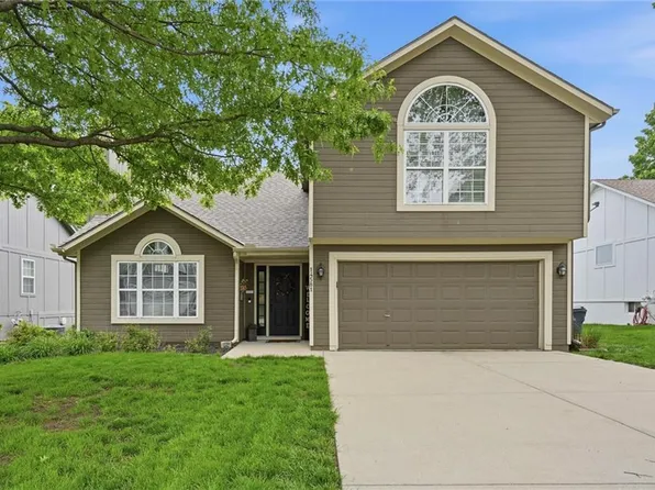 14581 S Constance St, Olathe, KS 66062