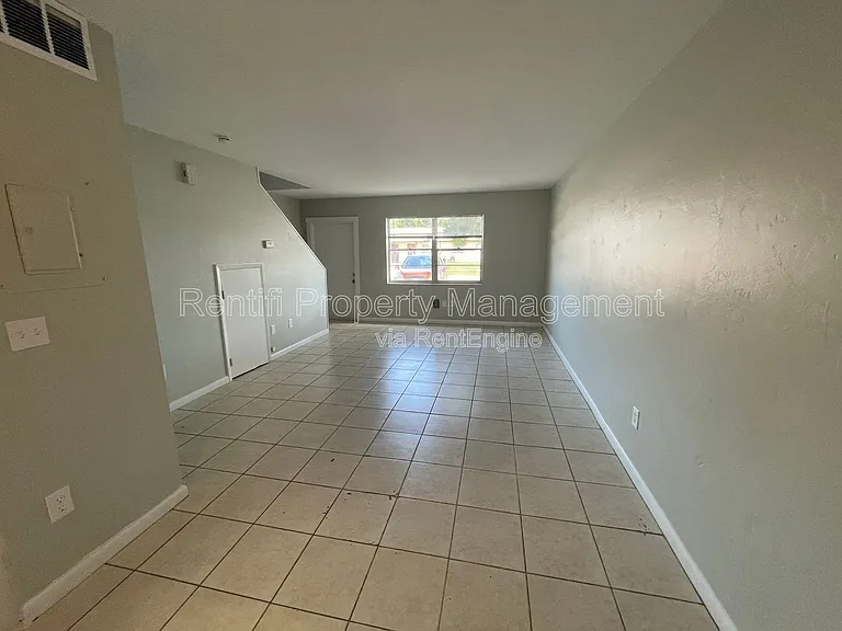 4475 Frankie Ct — Photo 6