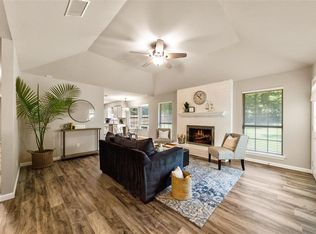 209 Bentley Dr, Joshua, TX 76058