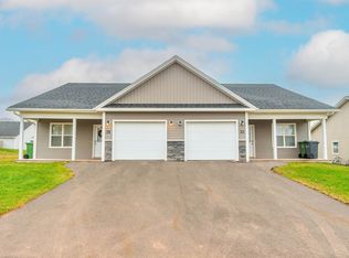 35 Aidan St #33, Charlottetown, PE C1E3P9