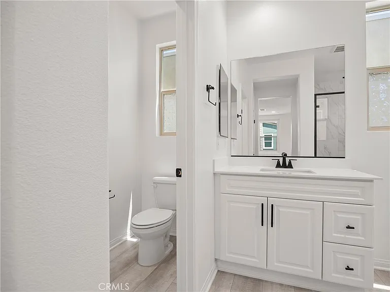 27448 Pioneer Ct — Photo 33