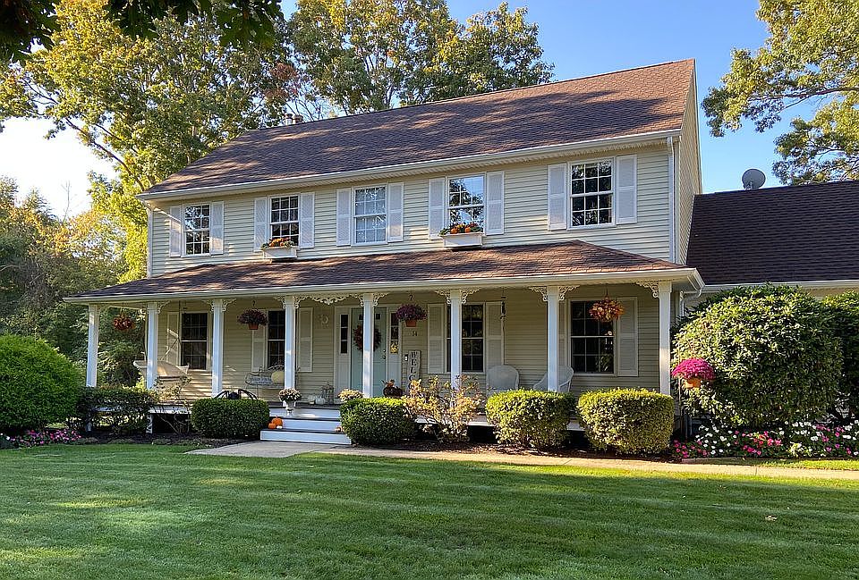 14 Croft Ct Pawcatuck CT 06379 Zillow 14 Croft Ct Pawcatuck CT 06379 Zillow