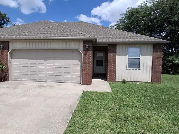 1916 S Bryson Cir #1916, Springfield, MO 65807