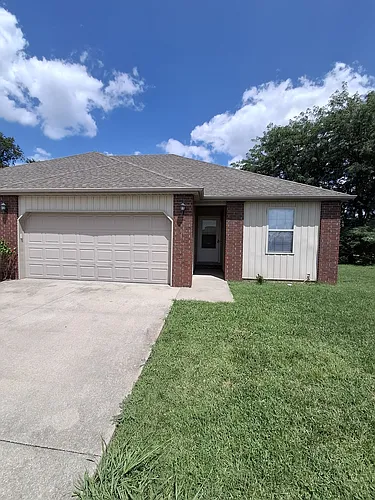 1916 S Bryson Cir #1916 Photo 1