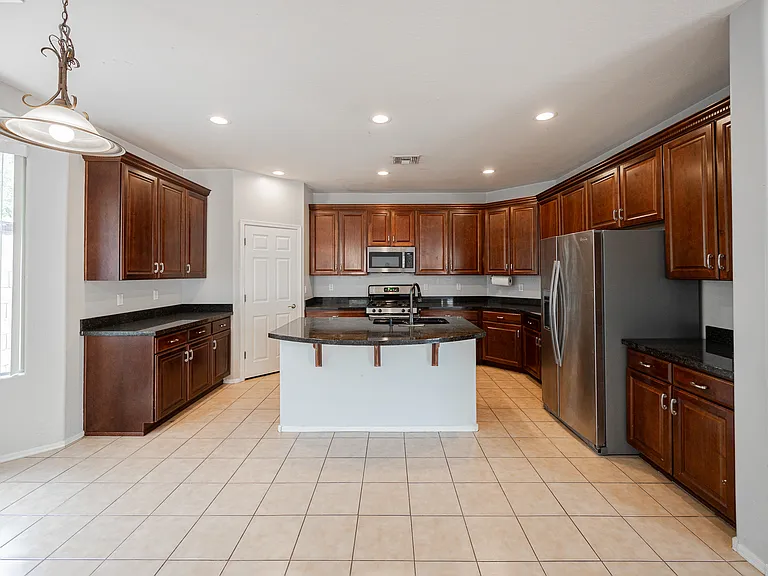 15268 W Coolidge St — Photo 9