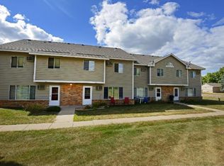 770 W Village Rd APT 104, Chanhassen, MN 55317