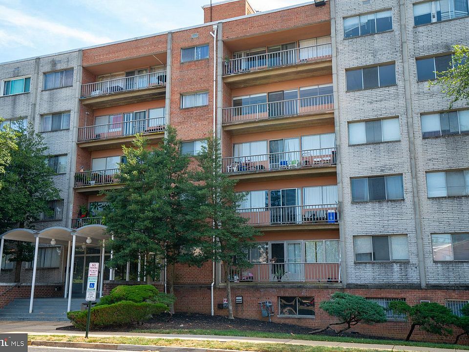 1st image of 401 N Armistead St APT 305