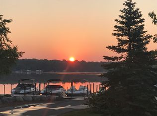 21957 Minnetonka Blvd APT 11, Greenwood, MN 55331