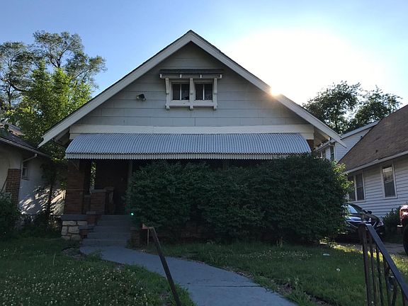 3rd image of 3234 Jackson Ave